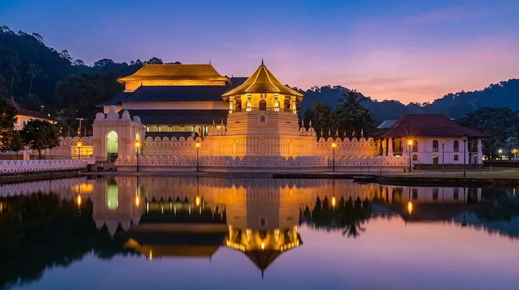 Kandy lake and sacred hill-country landmarks on a private tour from Bentota